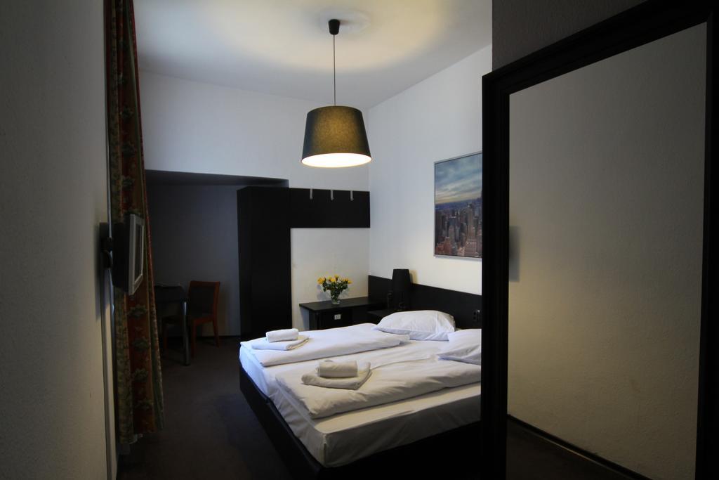Carlton Hotel Φραγκφούρτη Εξωτερικό φωτογραφία